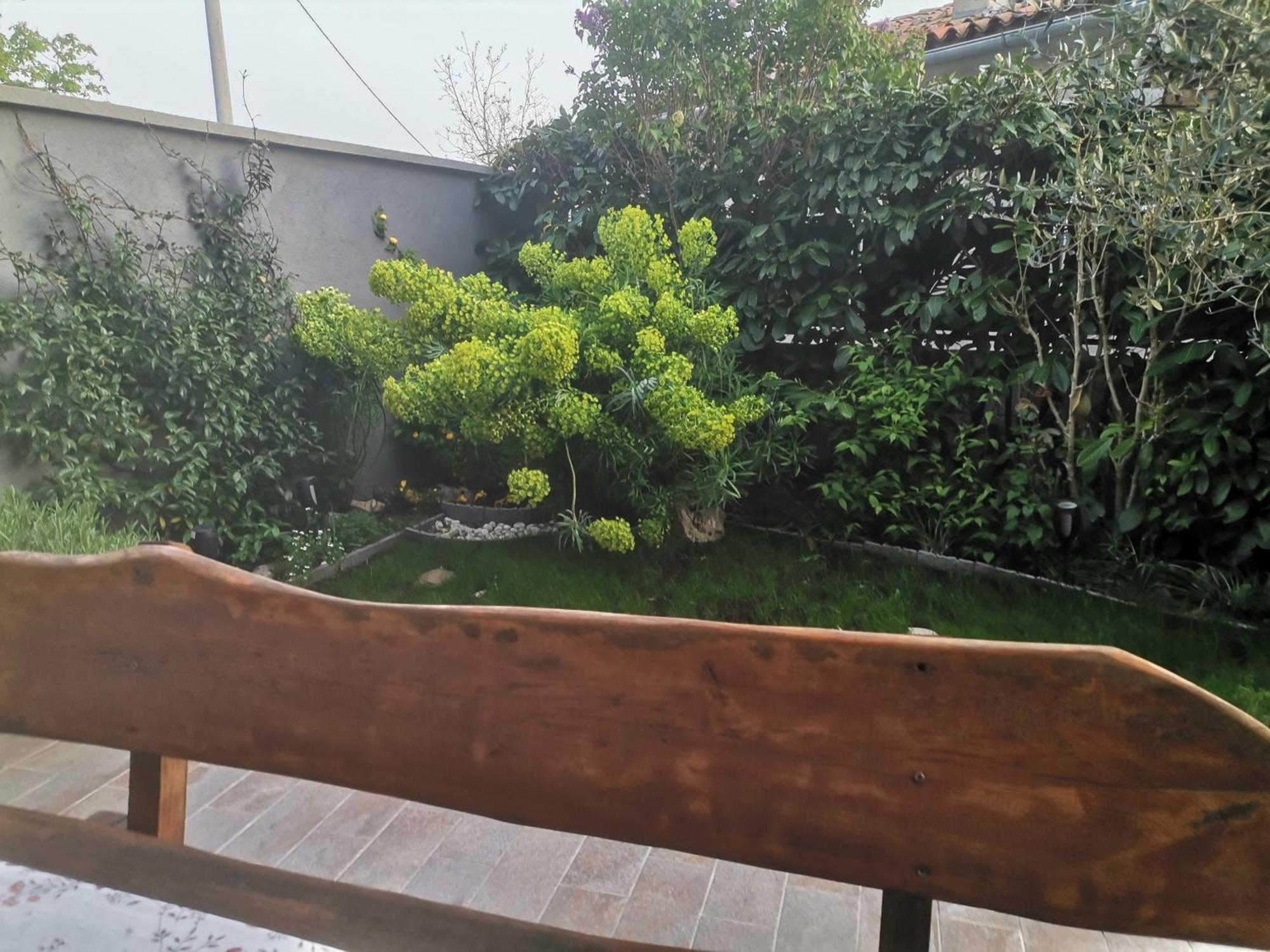 Apartma Qbed Gracisce Exterior photo